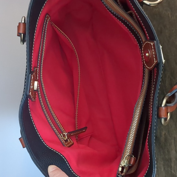 Dooney & Bourke Pebble Grain Black Leather Tammy Tote With Brown Handles - Picture 4 of 11